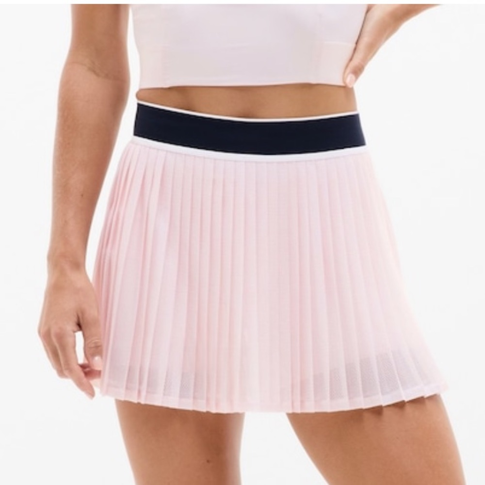 Athleta Power Serve 13-1/2” Skort